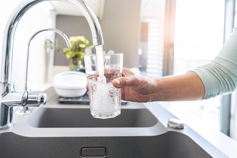 Tips for Choosing the Best Kitchen Sink Faucets